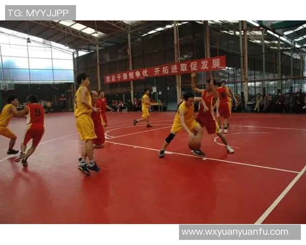 重庆篮球队快攻战术解析与实战应用探讨 重庆篮球队快攻战术解析与实战应用探讨